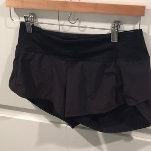 Lululemon black short